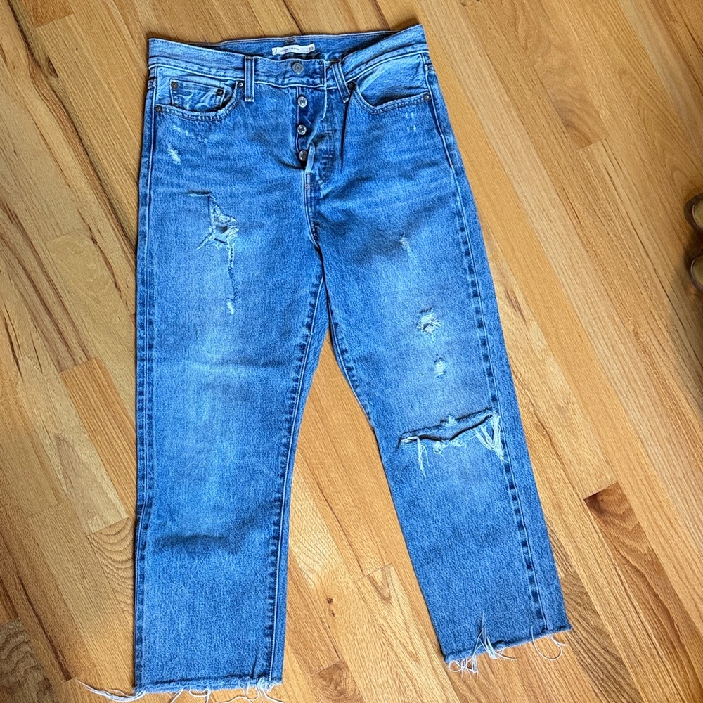 Levi's Distressed Blue Ankle Crop Jeans